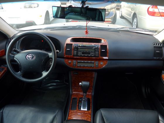 Toyota豐田 Camry  照片2