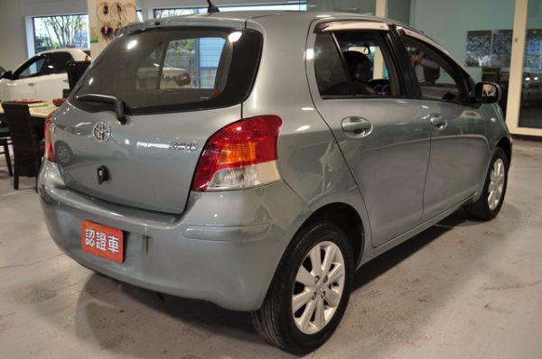 10 YARIS 1.5 (可全貸) 照片2