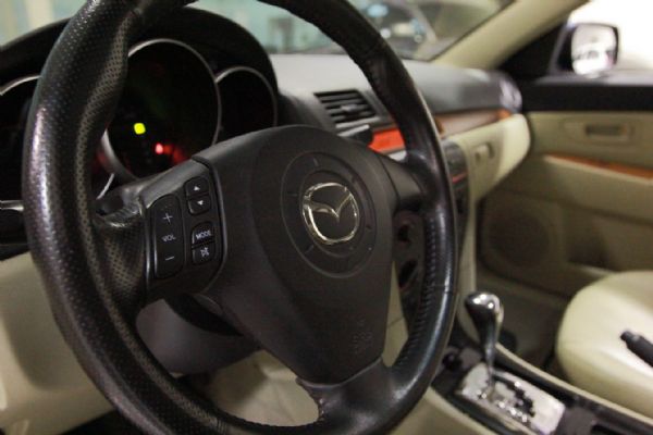 06 馬3 MAZDA3 1.6 可全貸 照片4