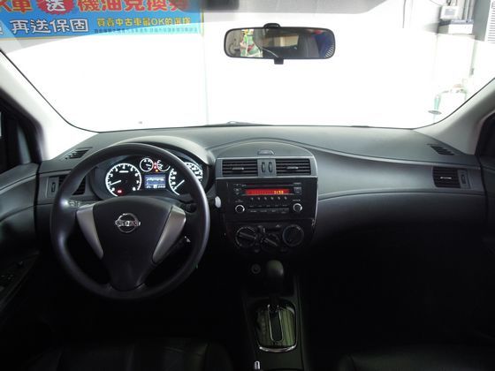 Nissan 日產 Tiida  照片2