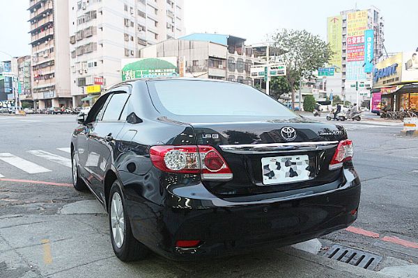 豐田 ALTIS 1.8E版 照片4