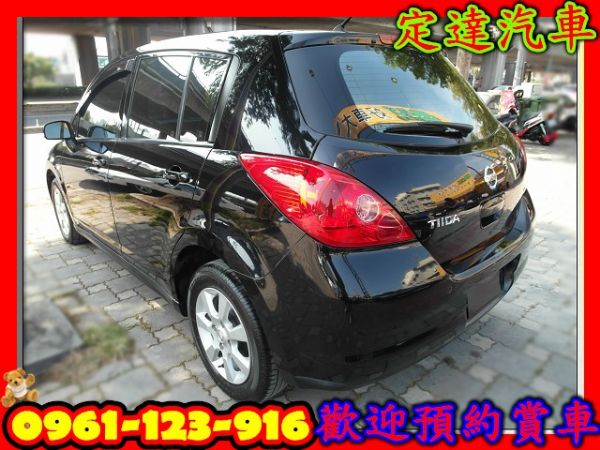 日產 Tiida 1.8 5D 黑 照片9