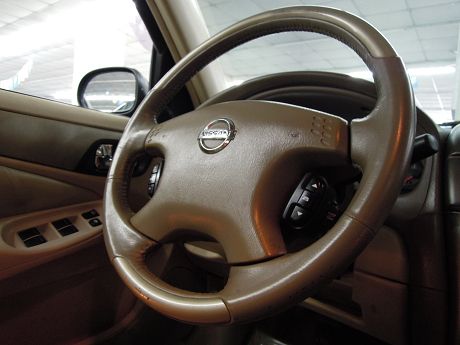 Nissan 日產 Sentra M1 照片3