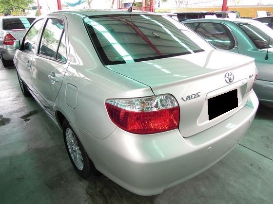 Toyota豐田 Vios 照片10