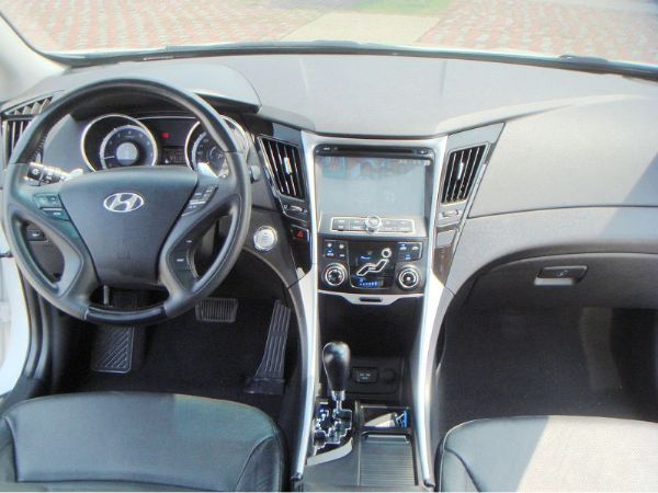 2011 Sonata 2.4 照片2