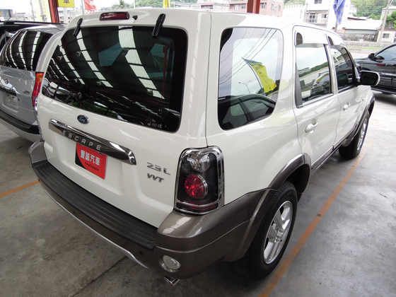 Ford 福特  Escape 照片10