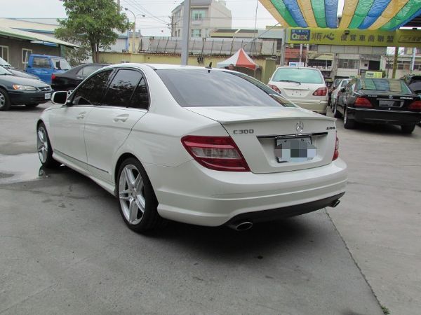 2009 BENZ C300 3.0 白 照片5