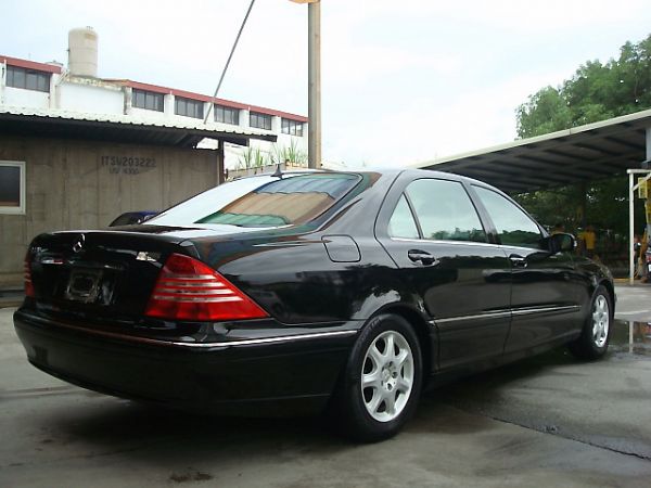 2001 BENZ S320 3.2 黑 照片5