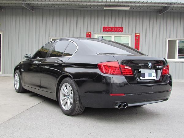 2011 BMW 523I 2.5 黑 照片4