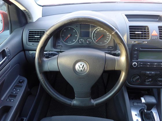  VW 福斯  Golf TDi 照片5