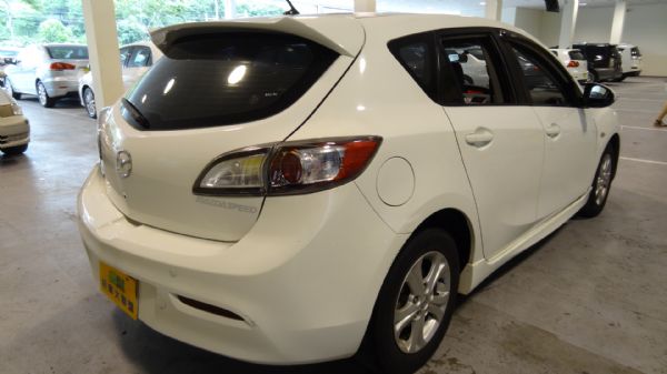 馬3 MAZDA3 5門 1.6 可全貸 照片2