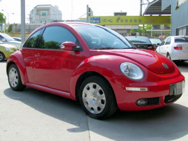 2011 VW Beetle 1.6 紅 照片6