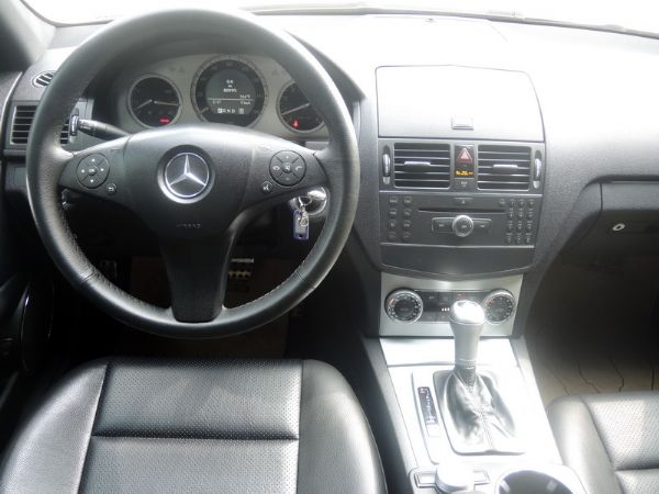 全額貸▲08 BENZ C300 AMG 照片3