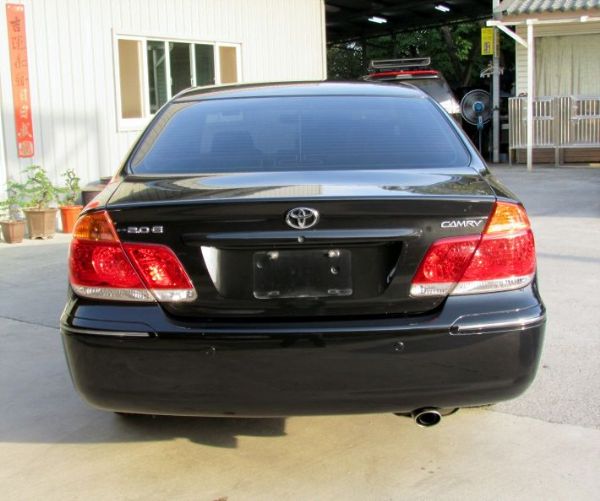 2004 豐田 Camry 2.0 黑 照片6