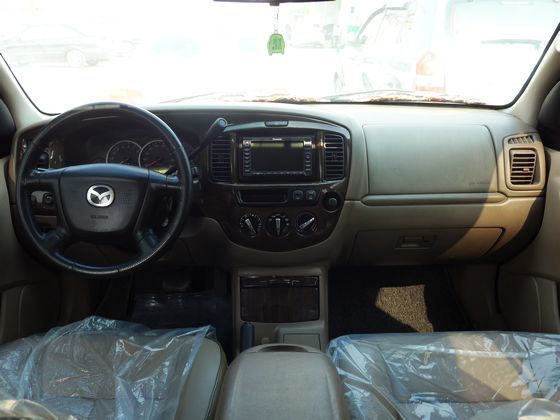 2004 Mazda Tribute  照片2