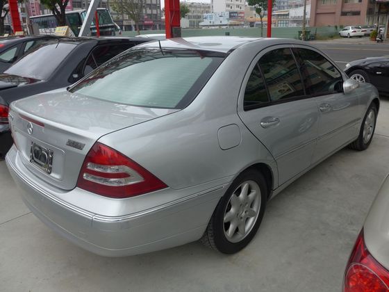 2001 Benz C240 2.6 照片10