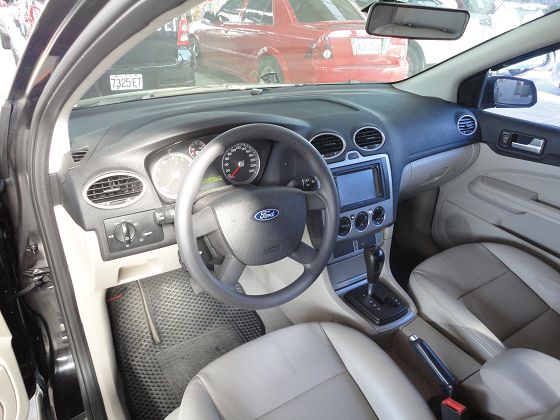 2005 Ford Focus 1.8 照片5