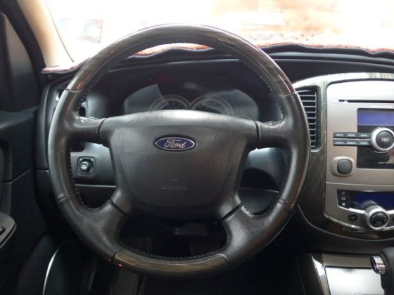 2006 Ford Escape 2.3 照片8