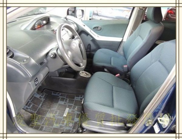 2007 Yaris 深藍 17.2萬 照片3