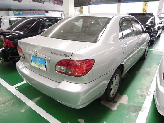 豐田 Altis 1.8 銀 照片10