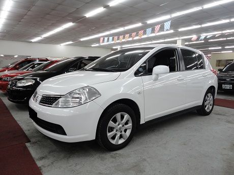 2012 日產 Tiida  1.8 照片1