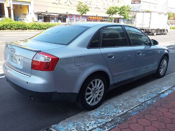 AUDI 奧迪  A4 1.8T  照片2