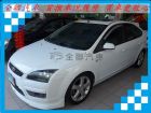 台南市福特 focus 2.0 白 FORD 福特 / Focus中古車