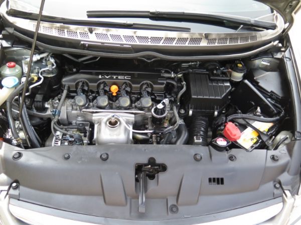 本田 Civic K12 灰 照片7