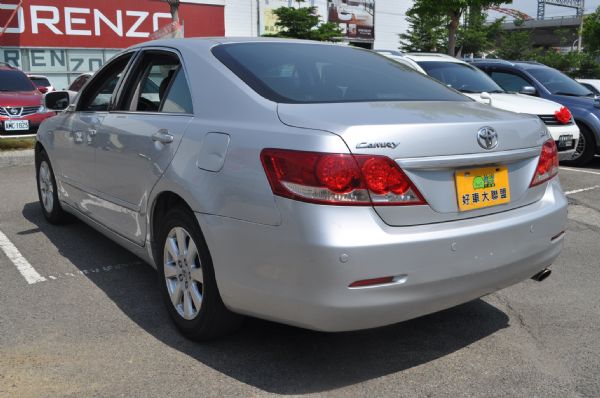 06 CAMRY 2.0 免保人可全貸 照片3