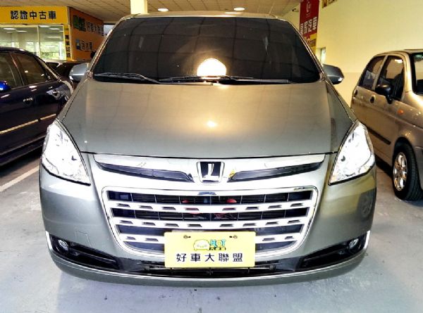 10 MPV 2.2 可全貸免保人 照片2