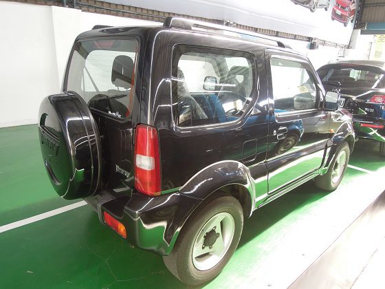 鈴木 Jimny 1.3 黑 照片10