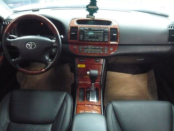 CAMRY 冠美麗 銀 2.0 黑內裝 照片2