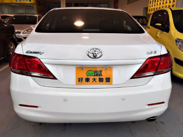 10 CAMRY 2.0 免保人可全貸 照片3