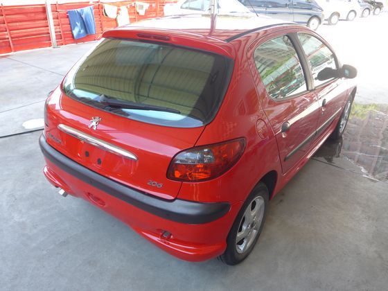 2004 Peugeot 206 1.4 照片10