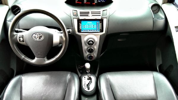 08 YARIS 1.5 免保人可全貸 照片4