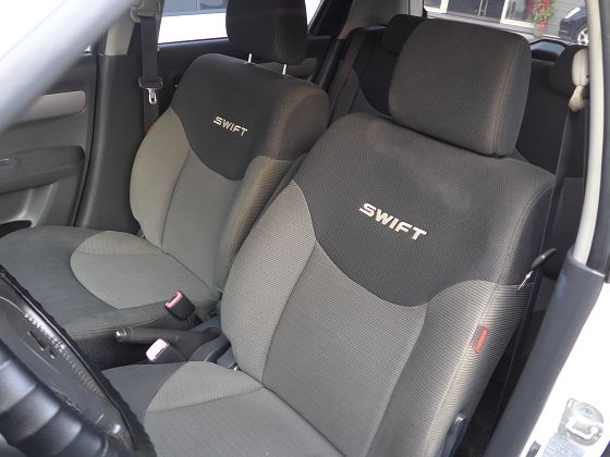 Suzuki 鈴木  Swift 照片3