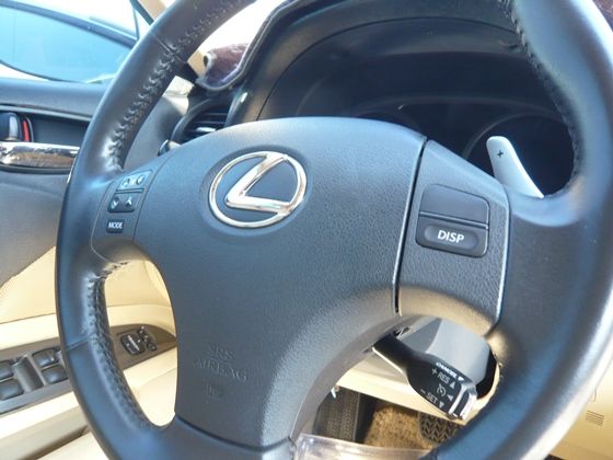 2005年 Lexus 凌志 IS250 照片5