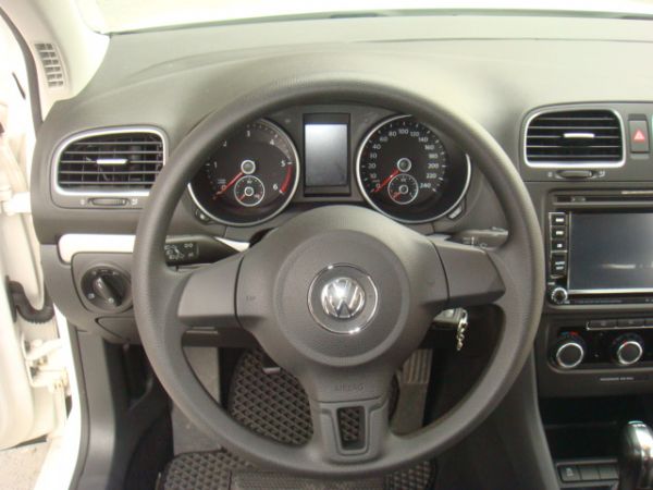 VW GOLF 柴油 照片9