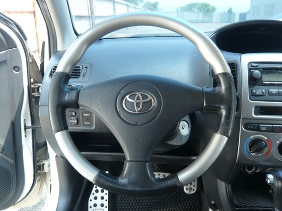 2004年 Toyota 豐田 VIOS 照片5