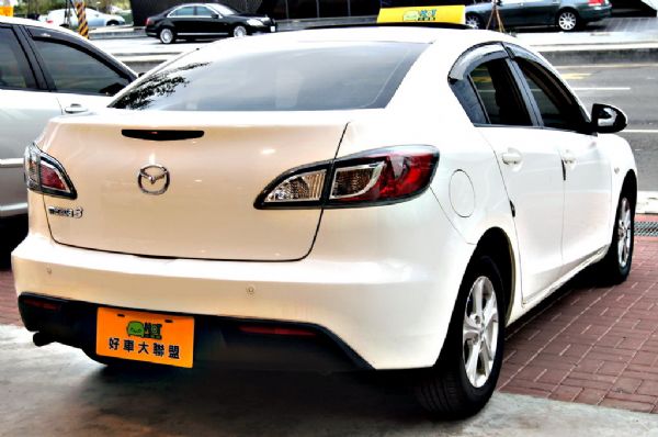 MAZDA3 五門 1.6 免頭款全額貸 照片3