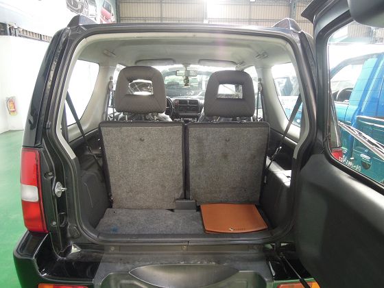 鈴木 Jimny 1.3 黑 照片9