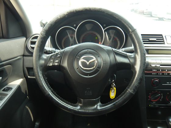 2004年 Mazda 馬自達 馬3S  照片5