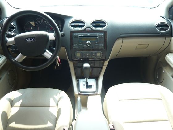 2005年 Ford 福特 Focus 照片2