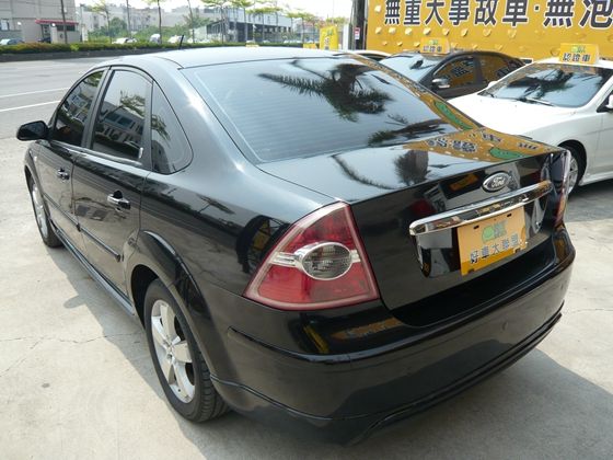 2005年 Ford 福特 Focus 照片10