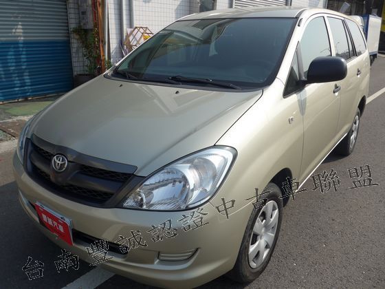  Toyota豐田  Innova 照片1