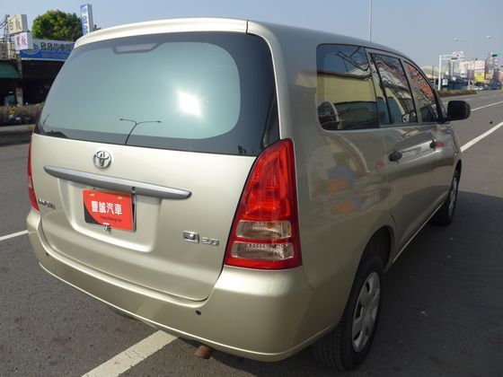  Toyota豐田  Innova 照片10