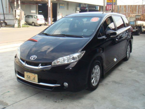 TOYOTA WISH 二代 照片1