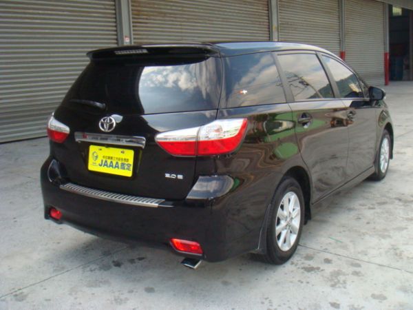 TOYOTA WISH 二代 照片2