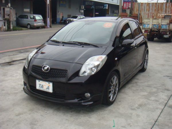 TOYOTA YARIS 照片1