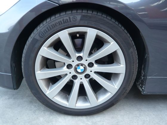 BMW 寶馬 320i  照片9